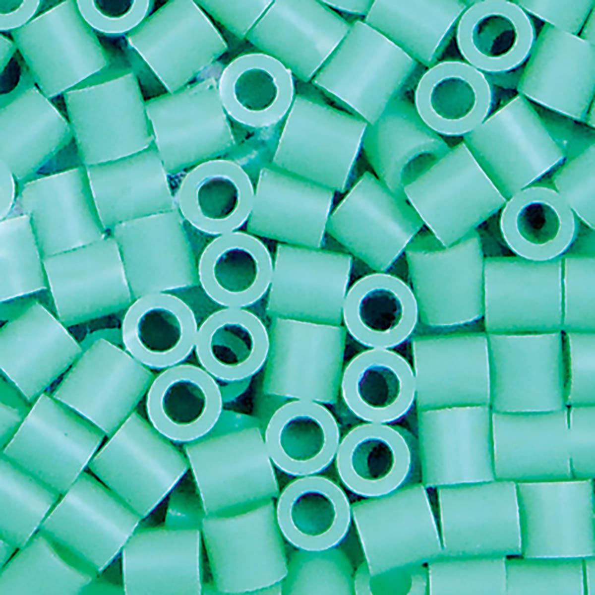 1,000 Perler Beads - Light Green