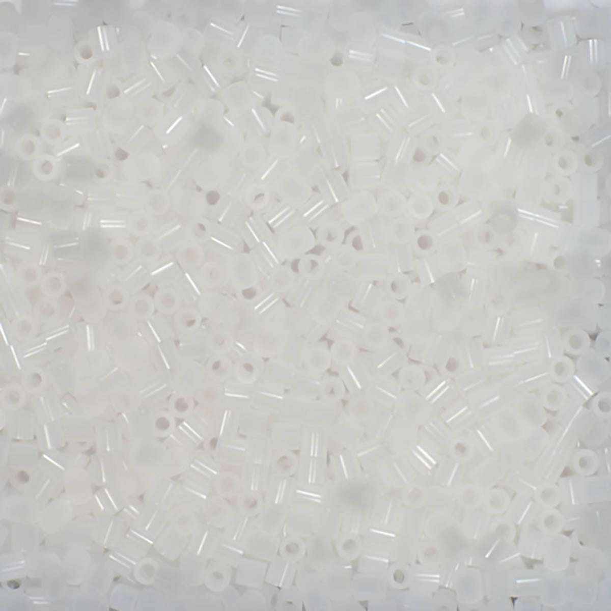 1,000 Perler Beads - Clear